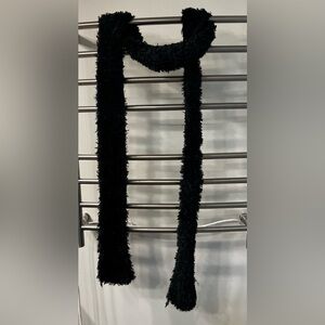🍁Merona Unique Lightweight Black Scarf